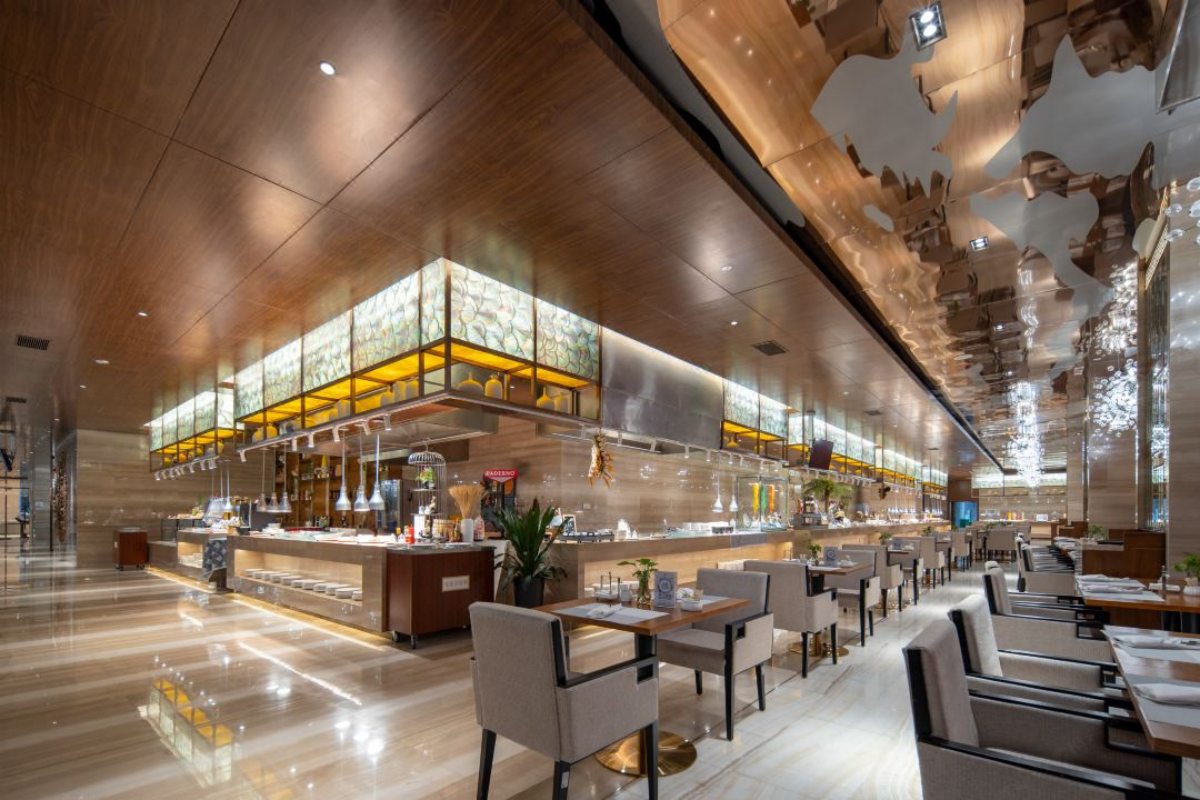 德辰金陵大酒店